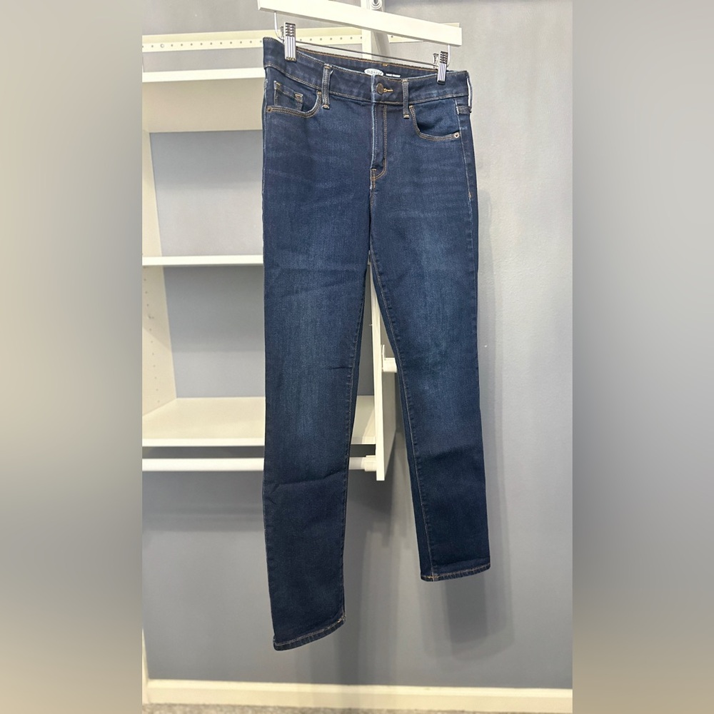 Old Navy Power Straight Jeans size 4